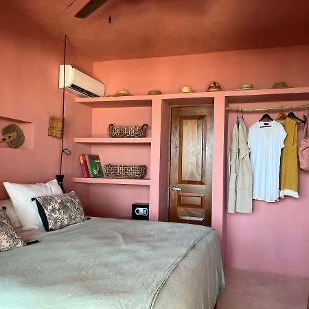 Casa Cat Ba Beachfront Boutique Hotel ホルボックス島 エクステリア 写真