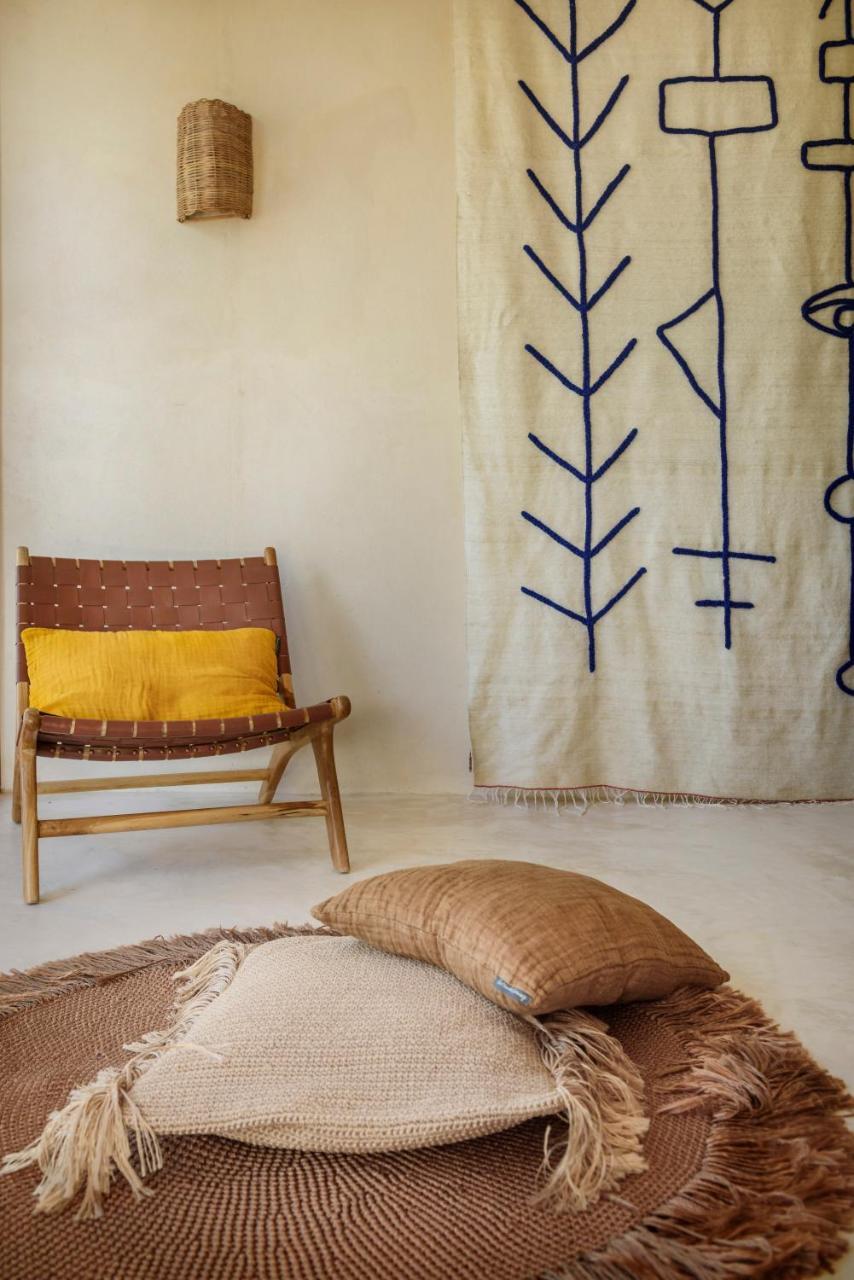 Casa Cat Ba Beachfront Boutique Hotel ホルボックス島 エクステリア 写真